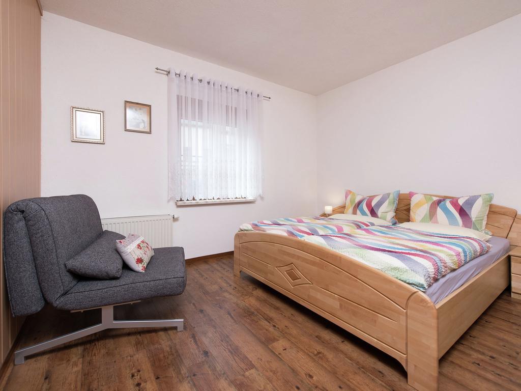 Cozy Apartment In Ore Mountains With Balcony Breitenbrunn  Eksteriør billede